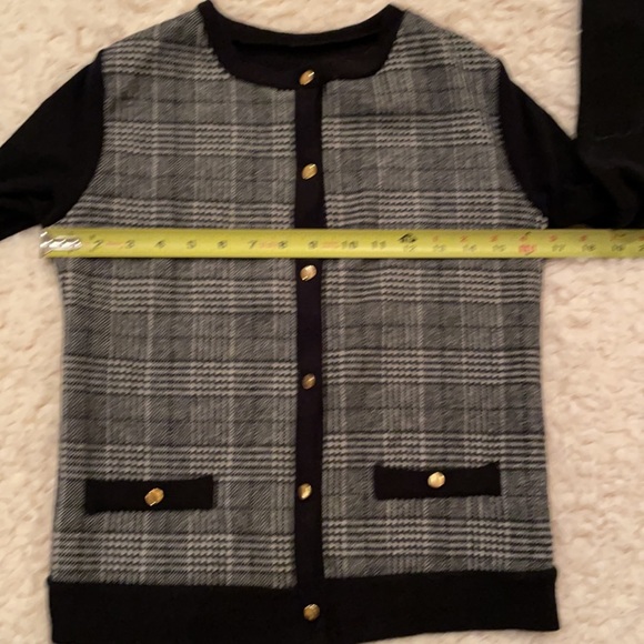 Three Piece Women’s Plaid Wool Set - Picture 6 of 16